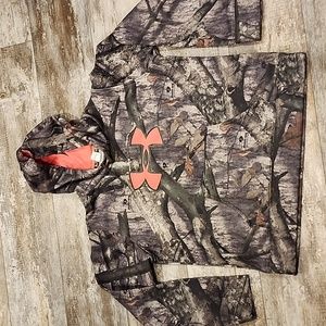 Under Armour ladies sweatshirt